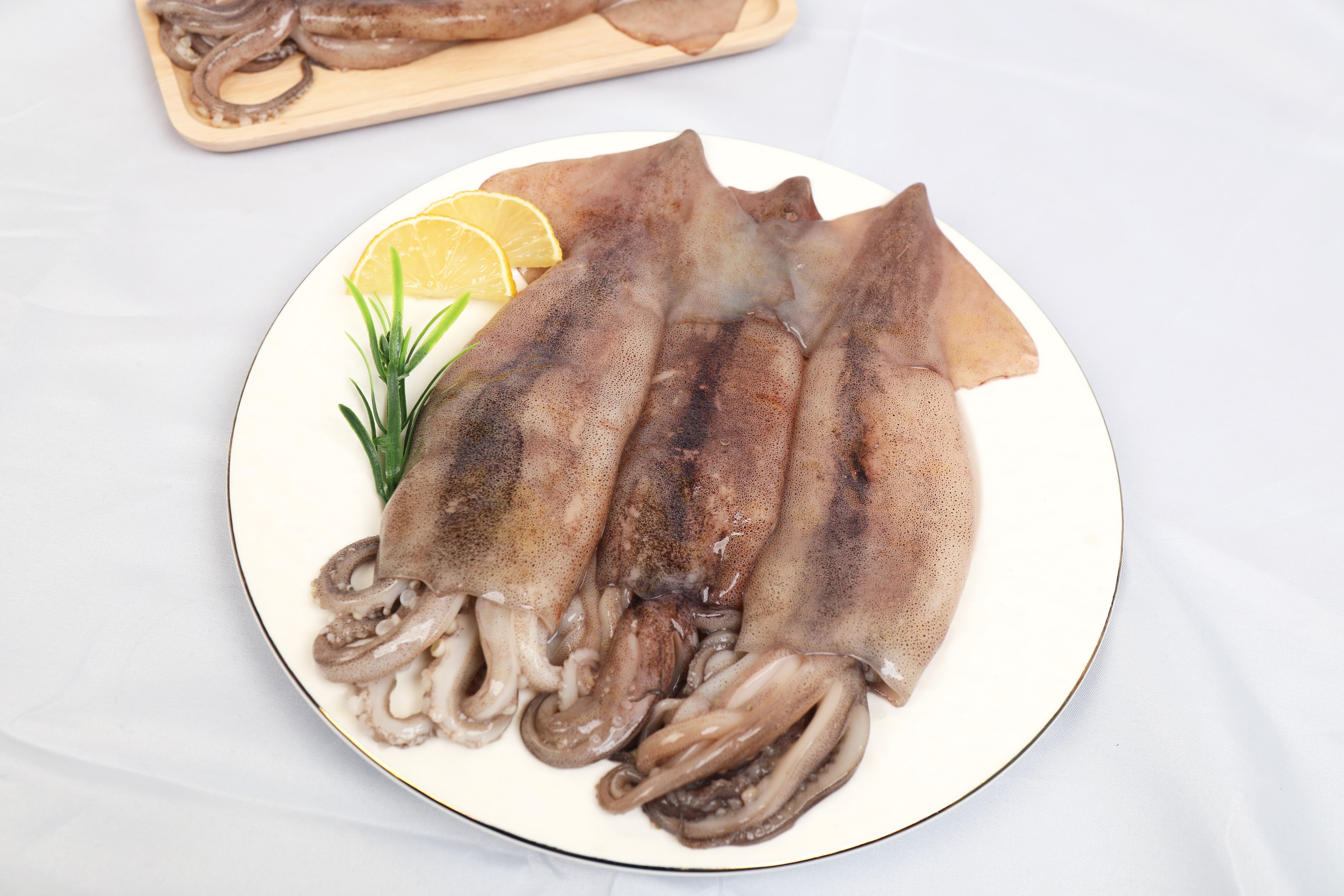 거산수산 (현대Hmall) [미식한가] 원양산 냉동 손질 통오징어 (팩당 260g 내외) 2미 x 5팩