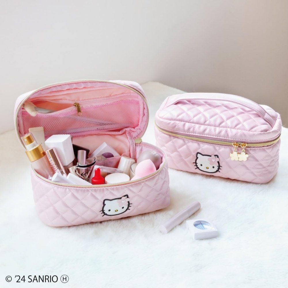 宝島社 [해외] 헬로키티 50주년 스페셜북 한정판 퀼트 파우치 화장품파우치 가방 타카라지마사 일본잡지부록