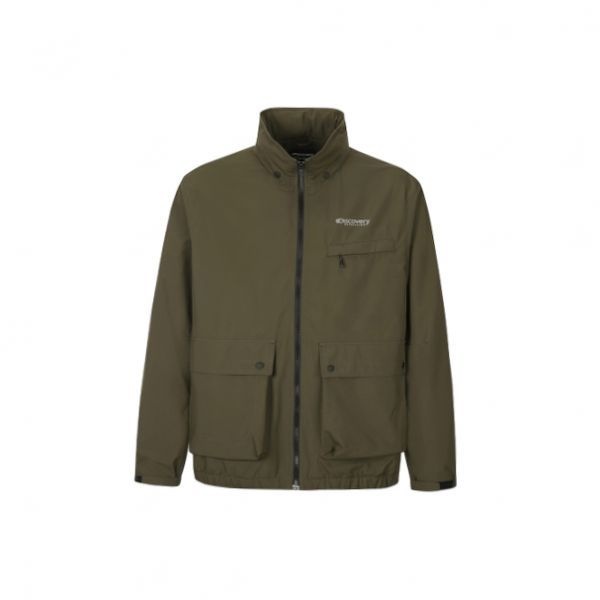 DISCOVERY EXPEDITION 국내매장판 디스커버리익스페디션 변우석 남성 하이넥 블루종 사파리 워크 자켓 D OLIVE 543940
