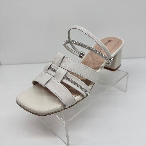 탠디 [모다아울렛][탠디]여성  큐빅띠장식 2WAY 샌들 124028_CA 천안아산점