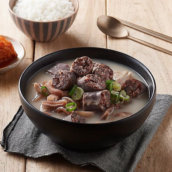 [병천아우내순대] [작심밀도]병천아우내 순대국밥세트 8인(육수600g x 4팩+야채순대국밥고기320g x 4팩)