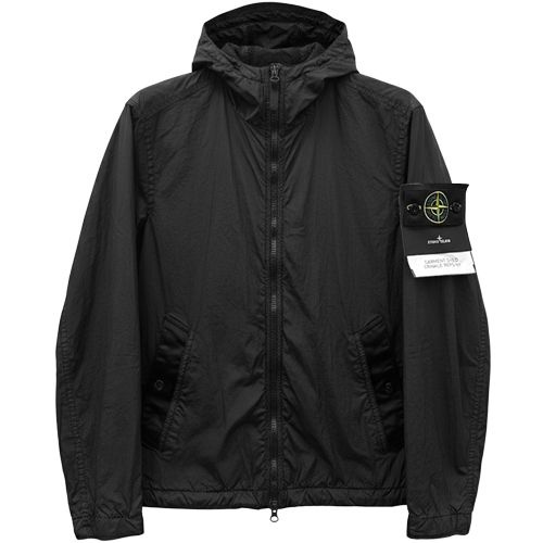 스톤아일랜드  26SS 와펜패치 크링클랩스 나일론 후드 자켓 블랙 남성 자켓 L1S154100001 S0A23 V0029 / TTA