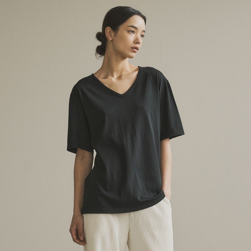 시야쥬 SI-TP5136 루즈핏 브이넥 반팔티_Black