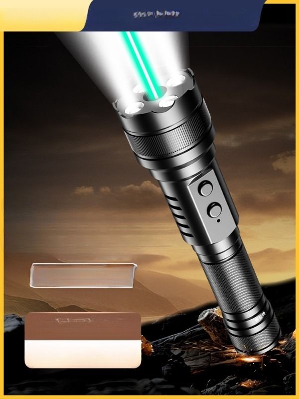 [해외] 고출력 LED 레이저 손전등 충전식 야외용 캠핑 레이저포인터 강력 줌기능 택티컬라이트 낚시용 전술적 활용도