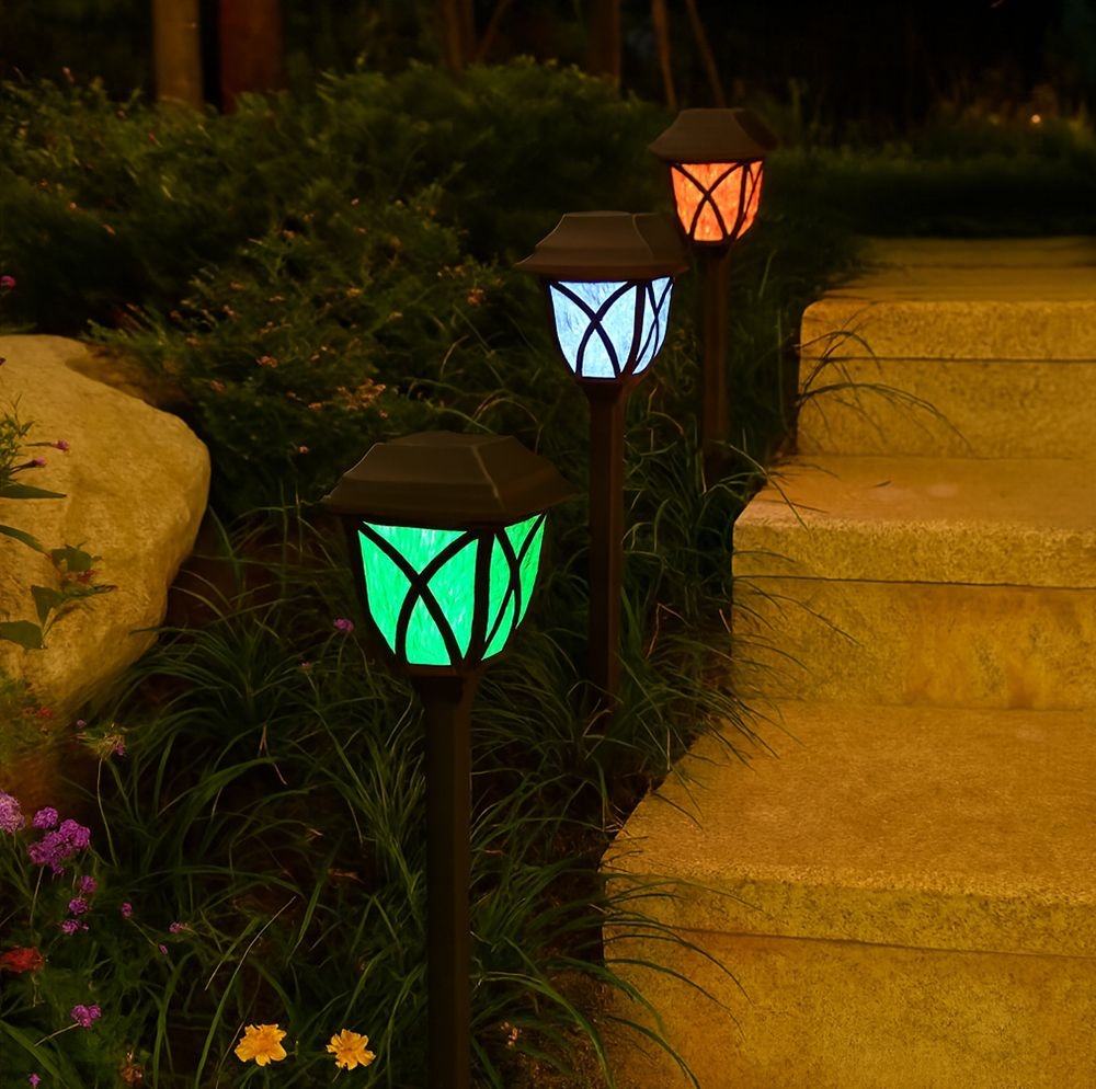 야외 설치 태양광 조명등 마당 길조명 방수형 2개입 삼색광