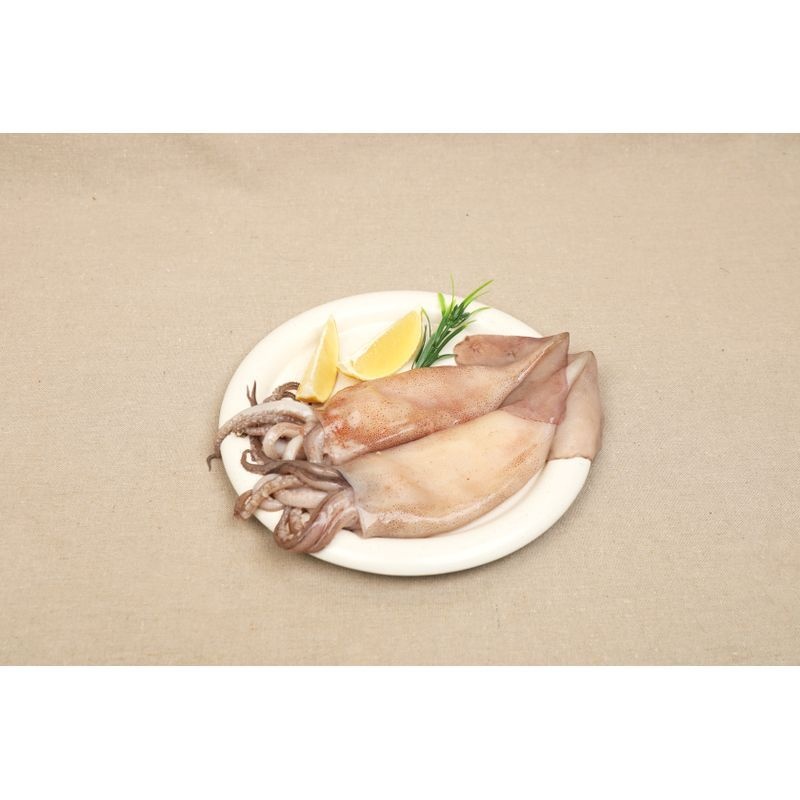 JS컴퍼니 [미식한가] 원양산 냉동 손질 통오징어 (팩당 260g 내외) 2미 x 3팩