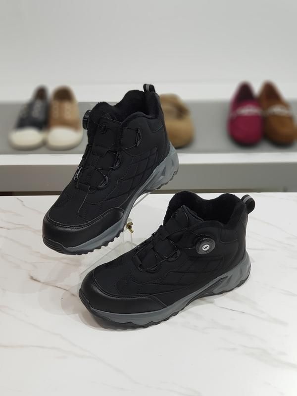 한슈 한슈 세이브존03 남여공용 레노 미드탑 트레킹화 5cm AGHS24CK777vkA