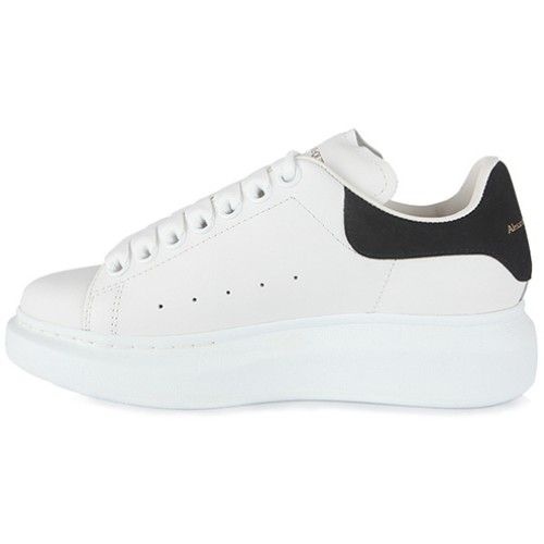 알렉산더 맥퀸  553770 WHGP7 9061 오버솔 스니커즈 화이트스웨이드블랙 여성 슈즈 / TFN,TJ,TEO,TR