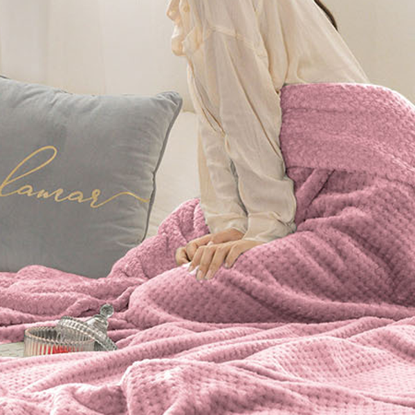 디에이치트레이딩 겨울 극세사 담요 극세사 담요 부드러운 밍크 간절기 캠핑 홈데코 침대 사무실 차박 낮잠 무릎 이불 수면