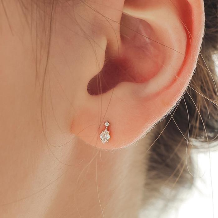 (주)밀튼스텔리 / (주)밀튼스텔리 [밀튼스텔리][밀튼스텔리/실버925] [백진희착용] Idyllic Iliana 925 Silver Earring 귀걸이 핸드메이드선