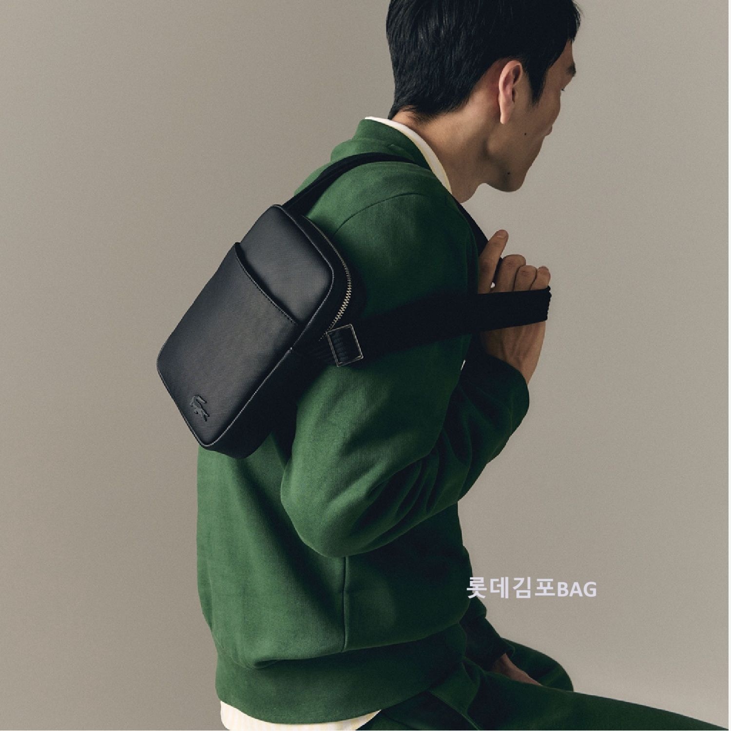 라코스테 2025 NEW 멘즈클래식 카메라백 KP NH4422H55G000