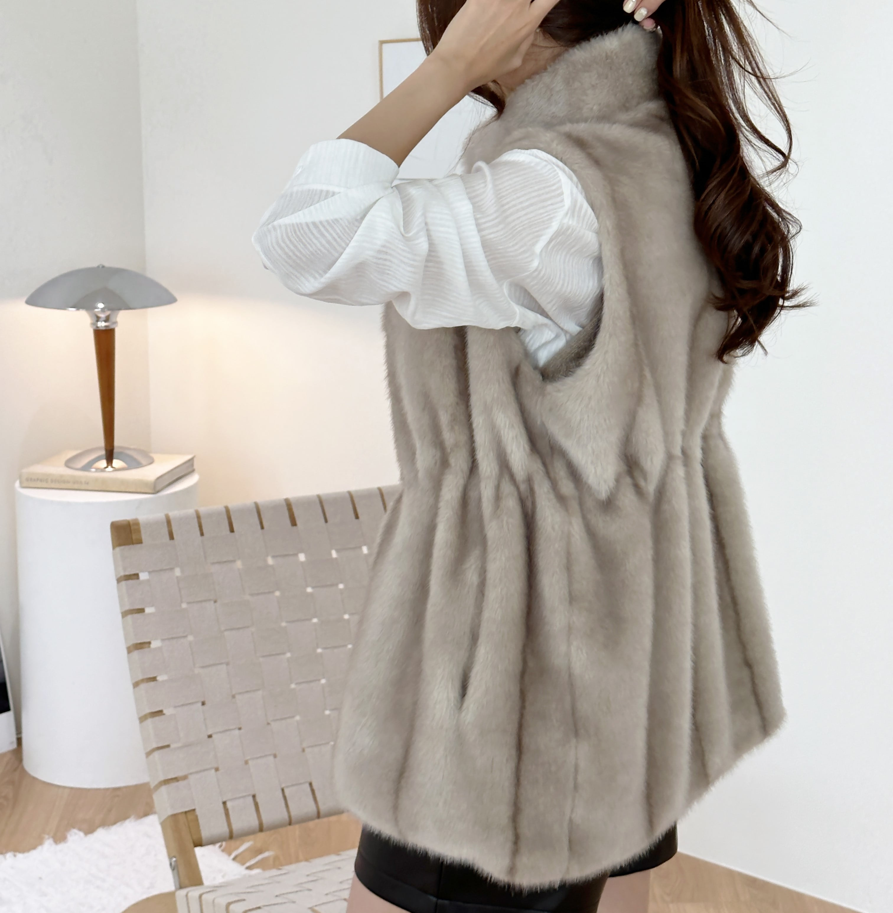 금강모피 금강 자체제작 페이크퍼 인조 밍크 숏 베스트 DHV-2208 2컬러 브랜드스토어