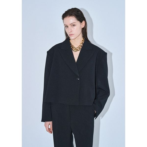 에고에딧 [하프클럽]셀릭 플레어 심플 자켓