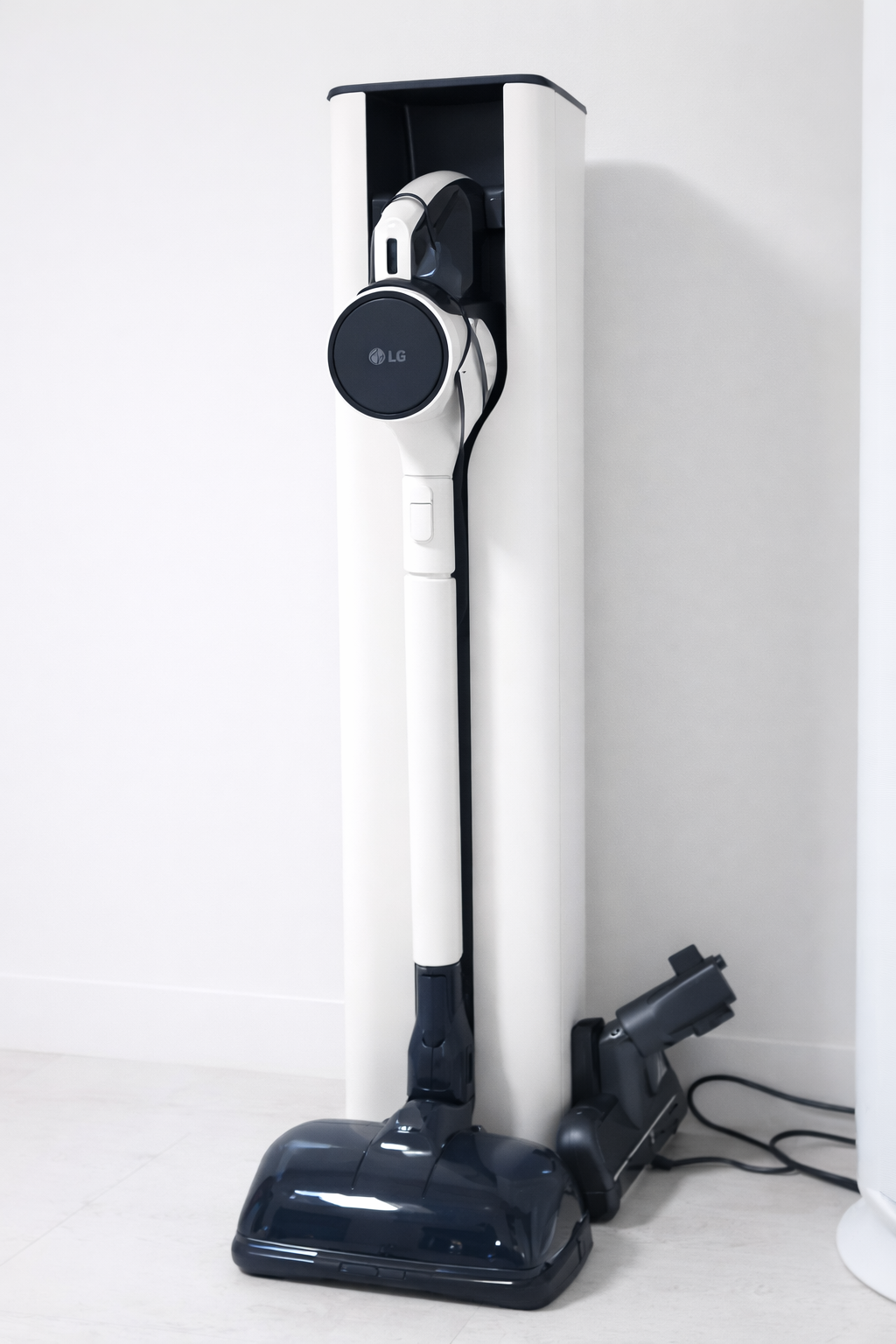 LG전자 LG전자 코드제로 오브제컬렉션 A7 Core 청소기+올인원타워 세트 카밍 베이지, A727WA 물걸레 흡입 25년형