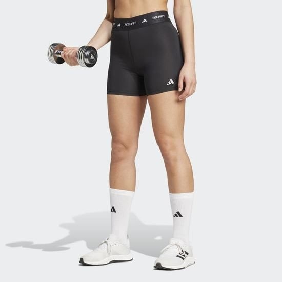 편안하고 활동적인 아디다스 ADIDAS TECHFIT 숏 레깅스 IT2275