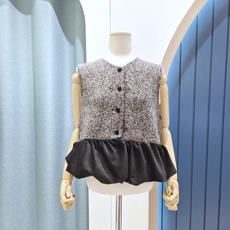 리펜 스튜디오 [AK원주점] [리펜스튜디오] 밑단 벨벳프릴 트위드 니트 가디건조끼 SG11KV202