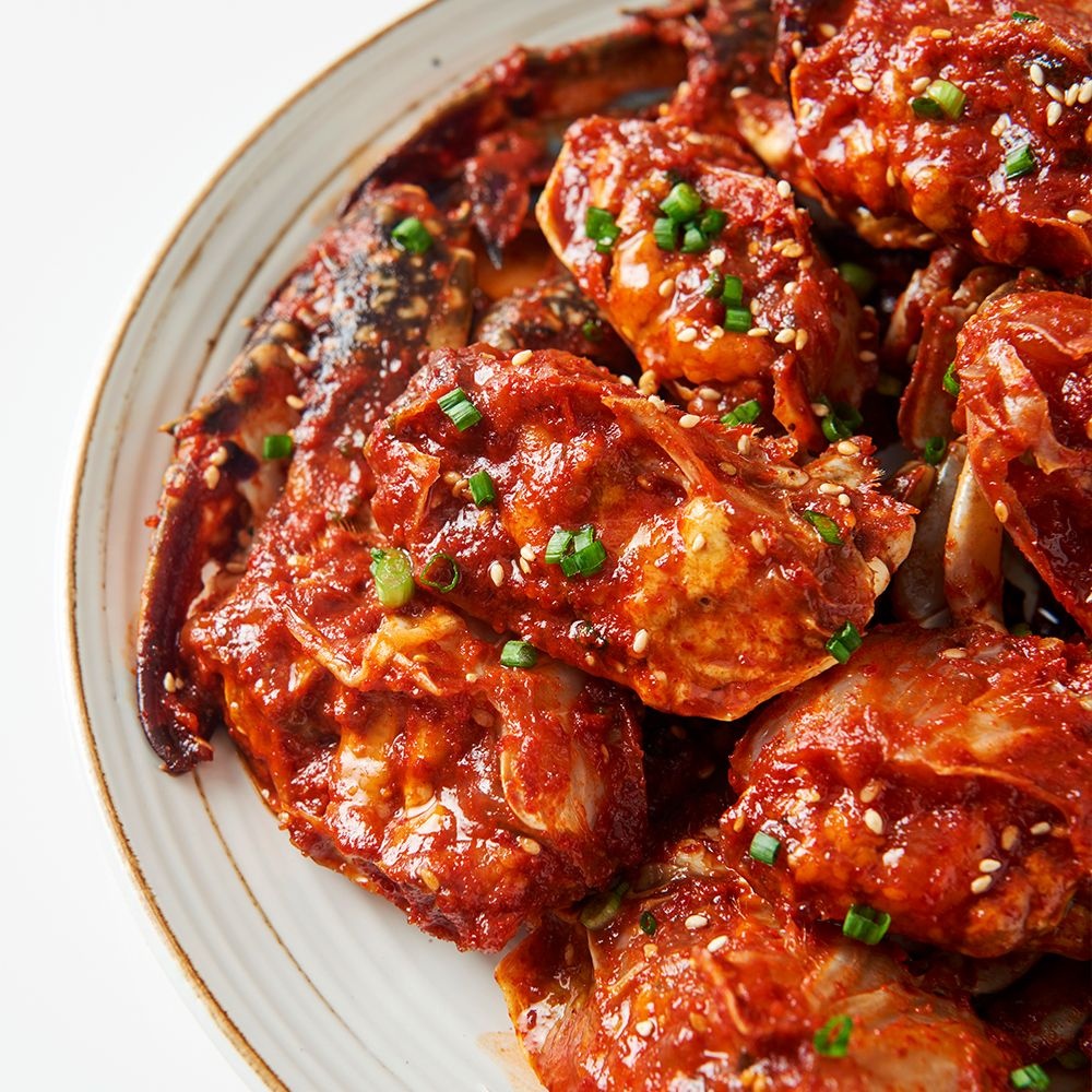 주니팜스 협력사 꽃게무침 양념 국내산 꽃게살 맛집 밥도둑 매콤달콤 1kg