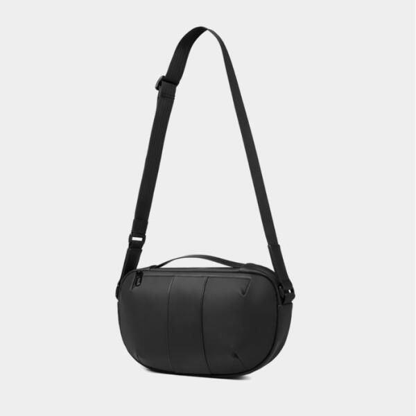 [셀러허브잡화] 해외여행 여권지갑보관용 미니가방 크로스백 J41591