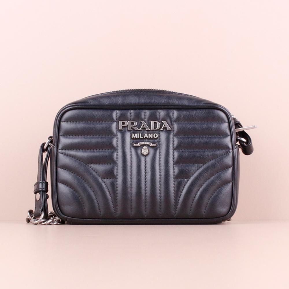 프라다 다이어그램 미니 크로스백 블랙 1BH084 2D91 F0633 [중고]
