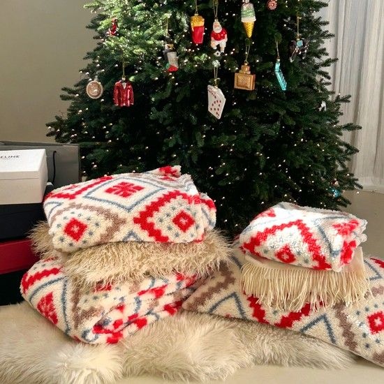 제이앤우 [홈랩] 헬싱키 블랭킷 양털형 무릎담요 대형담요 3 size