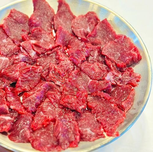 자체제작 해와바다 1등급 한우 육사시미 뭉티기 250g 2-3인용 당일도축 냉장배송