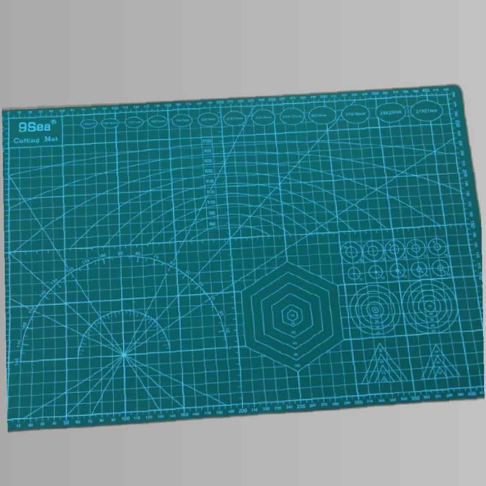 (위메프) 커팅매트A4 고무매트 작업매트 고무깔판 데 커팅매트 데스크패드 깔판