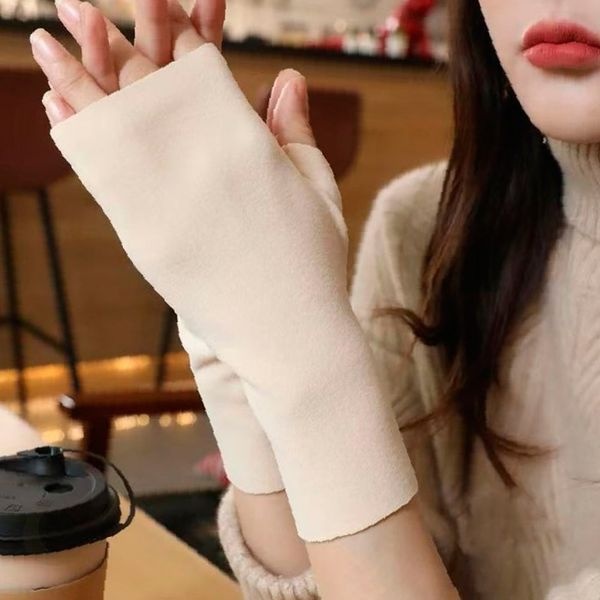 손목 보온 니트 장갑 손가락 노출형 부드러운 착용감 겨울 실내 야외 활동 타이핑