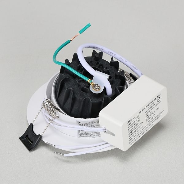 Niteo 다운라이트 MR16 일체형 회전 3/75mm 5W COB 디밍 전구색