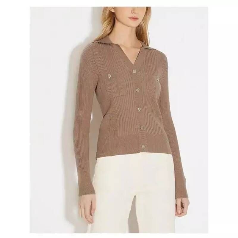 레이디 버튼 리브 니트 탑 택가격 178000원 907807