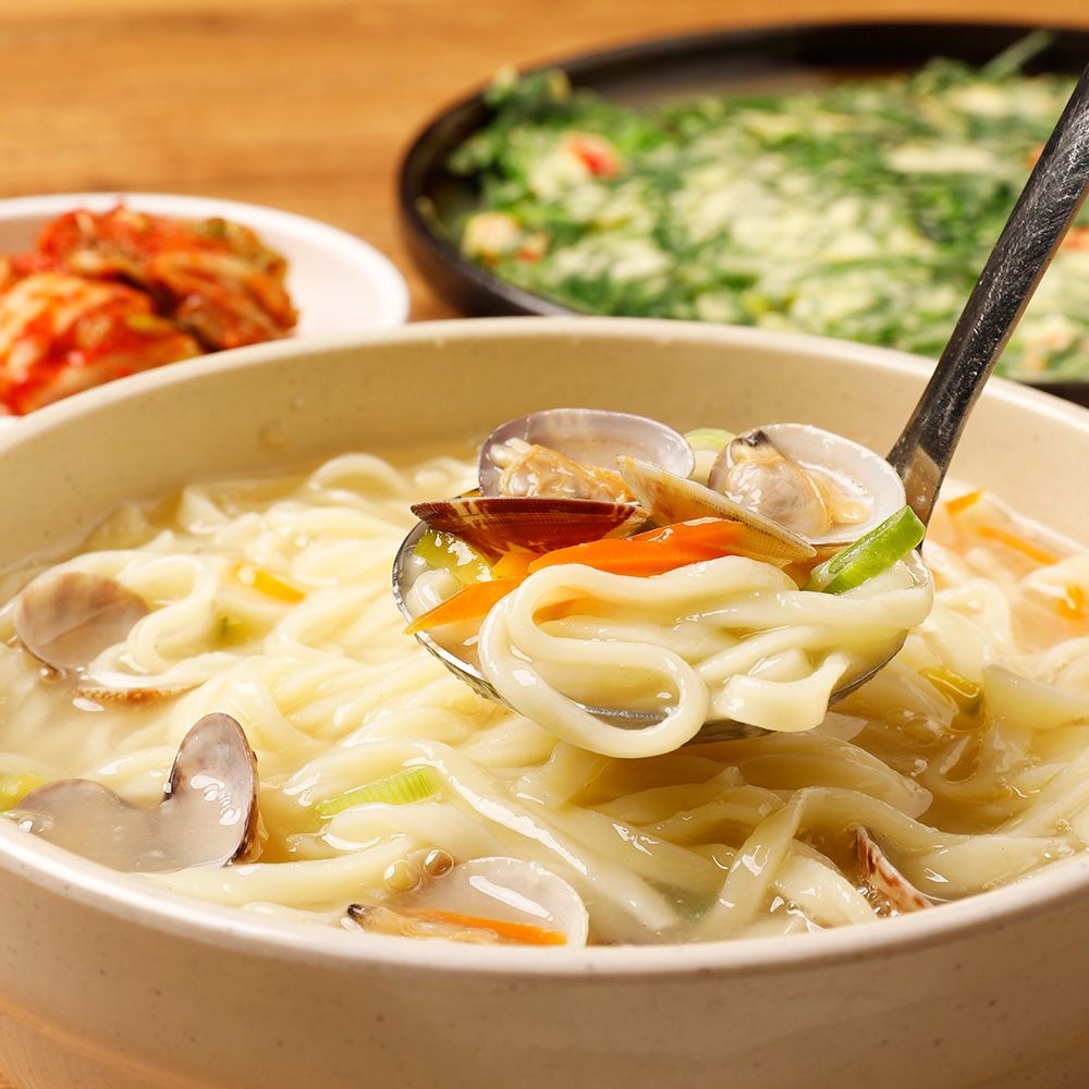 참도깨비 [부산 미식기행] 장안사 뜨락 전통 손칼국수 5인분 외 비빔칼국수 수제비 칼제비