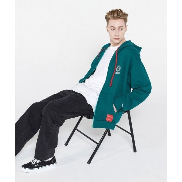 WEBZEN FRIENDS WEBZEN FRIENDS 칭따오 X 웹젠 프렌즈 제니 후드집업 그린