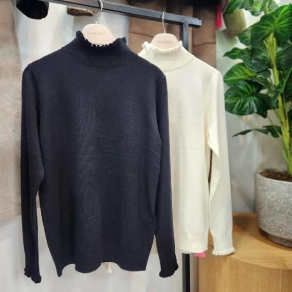 동일 어패럴 [도로시홀릭] DP01 셔링 반폴라 라운드 울니트 셔링 반목 라운드 니트 43173