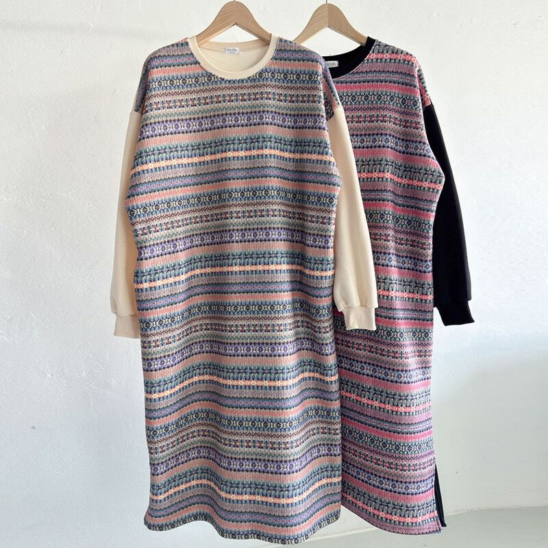 다잇템 여성 패턴 큰사이즈 콘트라스트 옆슬릿 롱 스웨터 원피스1097696