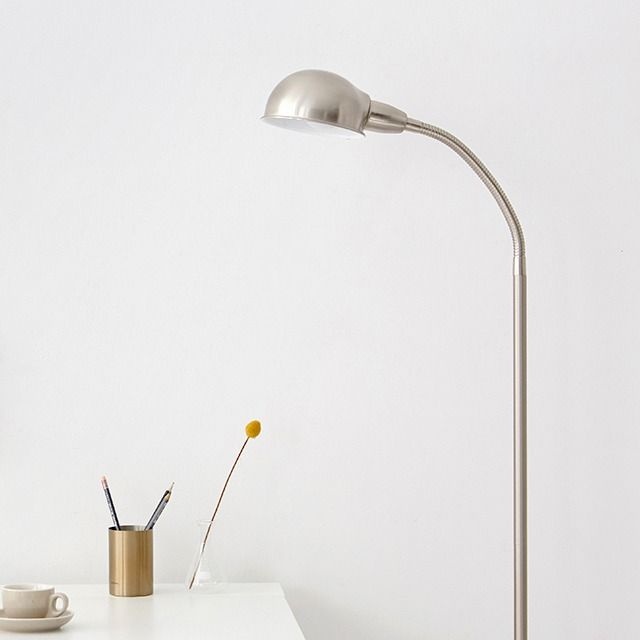 E26색상랜덤전구선물 TUAKOI 장스탠드 E26 KS1764F 당일발송