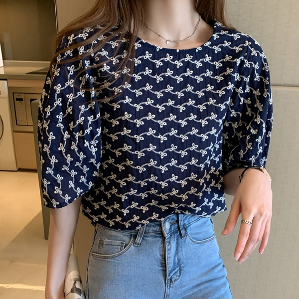 모노위크 [패션플러스][모노위크][신상기념특가] 니키 여름펀칭 퍼프소매 라운드넥 반팔블라우스