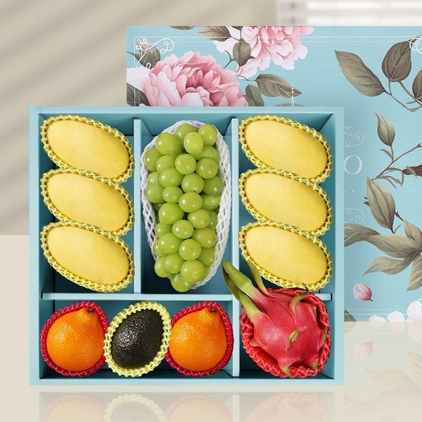 인정식탁 [2/13(금) 오전9시 주문건까지 명절전출고] 종합과일선물세트 (망고,용과,샤인머스캣 外) 2110394