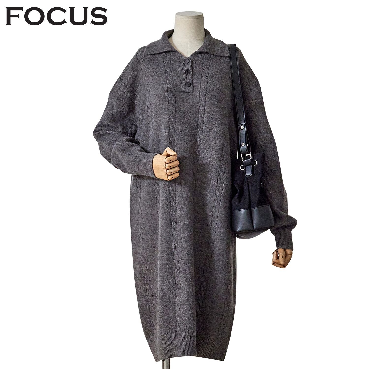 포커스 [모다아울렛][포커스]카라 니트 원피스FW3J7OP0278_JK 전주김제점