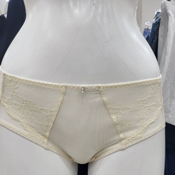 비비안 [모다아울렛][비비안]커버핏 자가드 레이스 햄팬티 BP1850P2_SH 시흥점