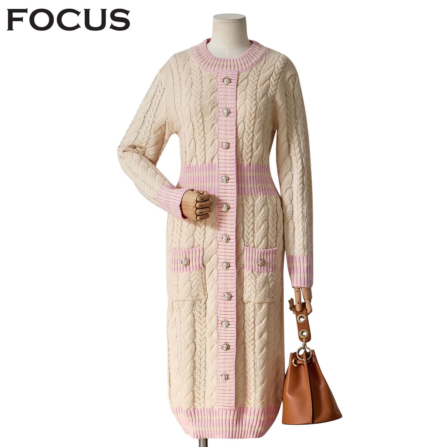 포커스 [모다아울렛][포커스]꽈배기 니트 원피스 FW3J7OP0197_JK 전주김제점