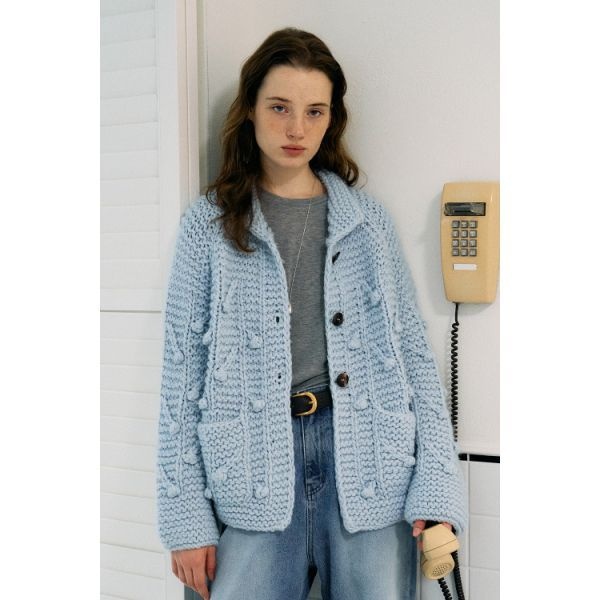 ERUMECLOTHES 클라로 핸드메이드 니트blue 01K5R2H3MAK4HP1NGKPZQZ86K7 3052579