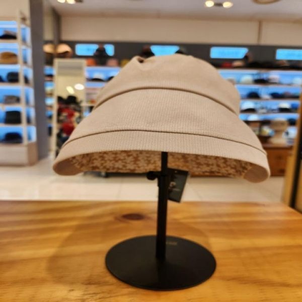 [하프클럽]  C41328 페에르가르뎅 여성 꽃나염 벙거지