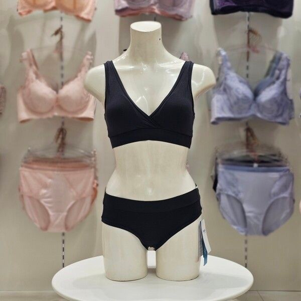 상세페이지 참조 [Triumph] [AK수원점] [트라이엄프] 슬로기 고올라운드 노와이어 브라렛 미디팬티 세트 TB87A2126H 04