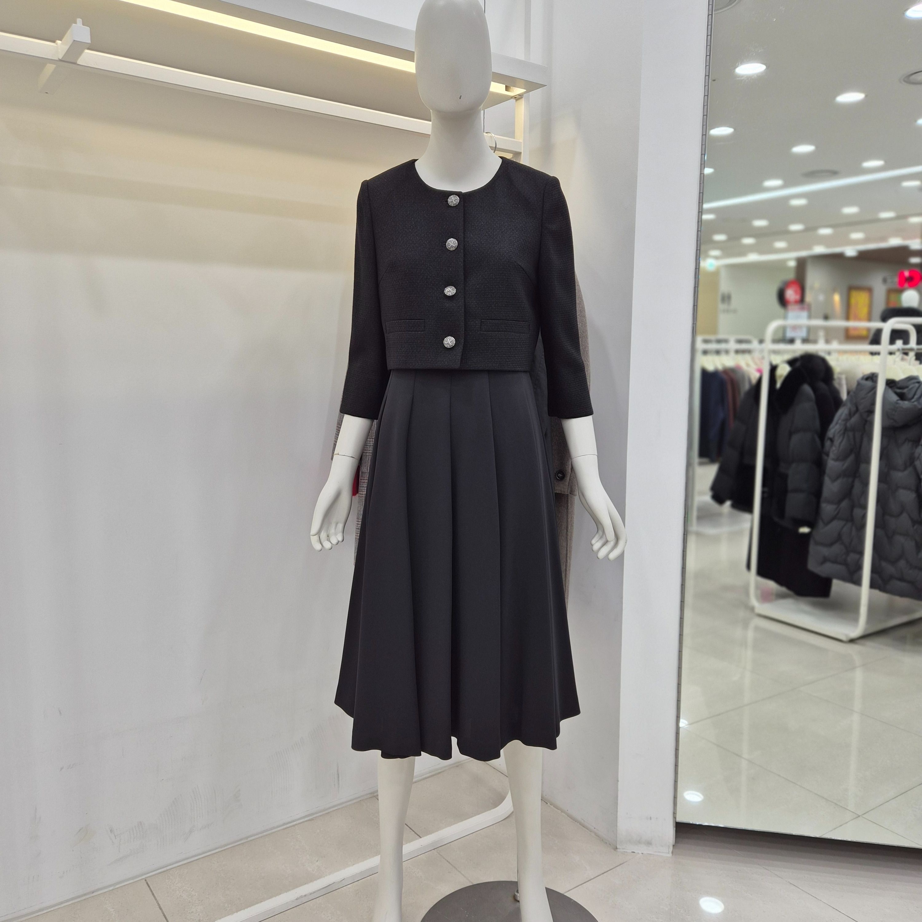 꼼빠니아 [모다아울렛][꼼빠니아]라운드 셋업 자켓 원피스 CAFU4-WOP520 전주김제점