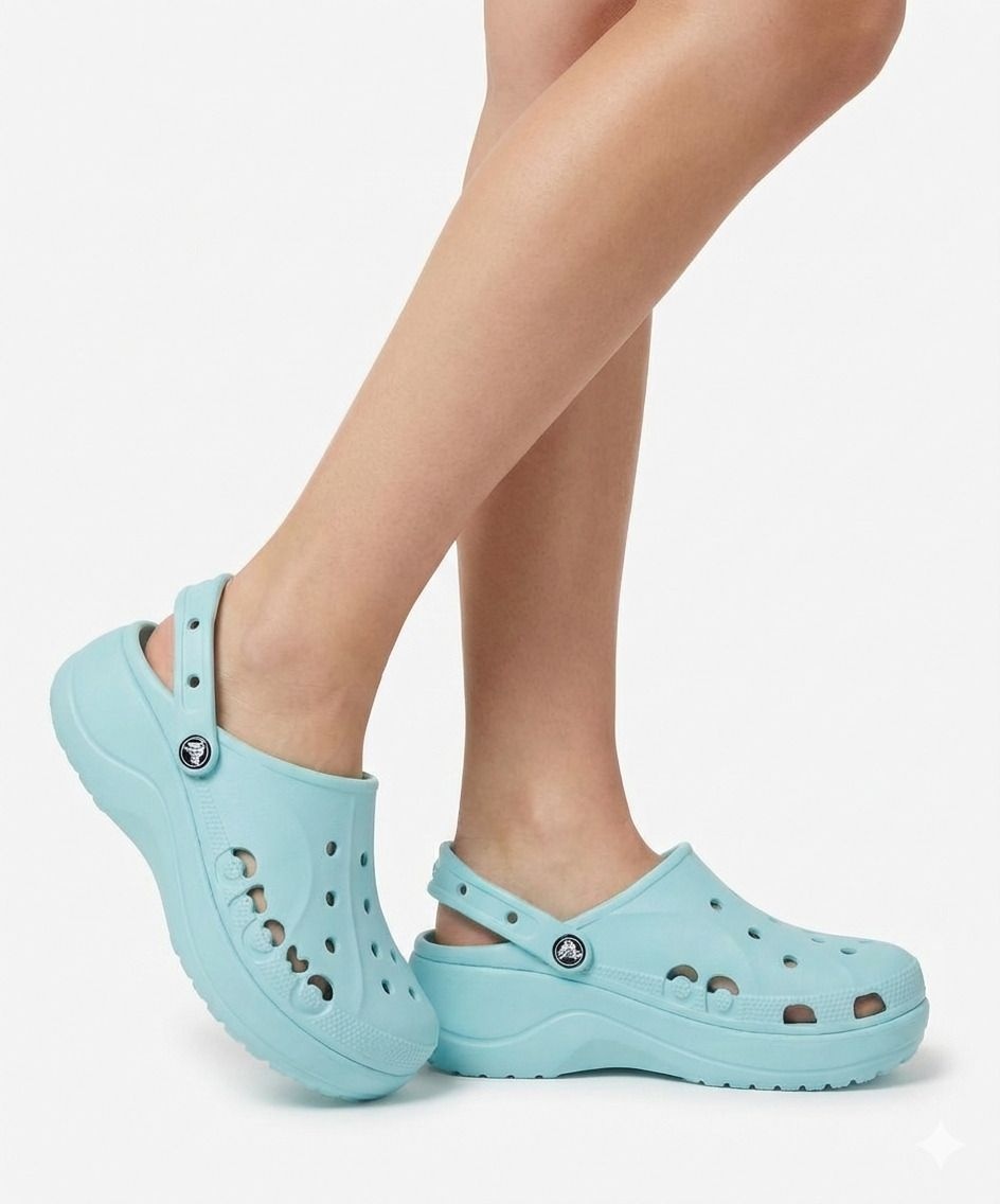 크록스 여성 바야 플랫폼 클로그 PWA (24SWCL208186) L7K3