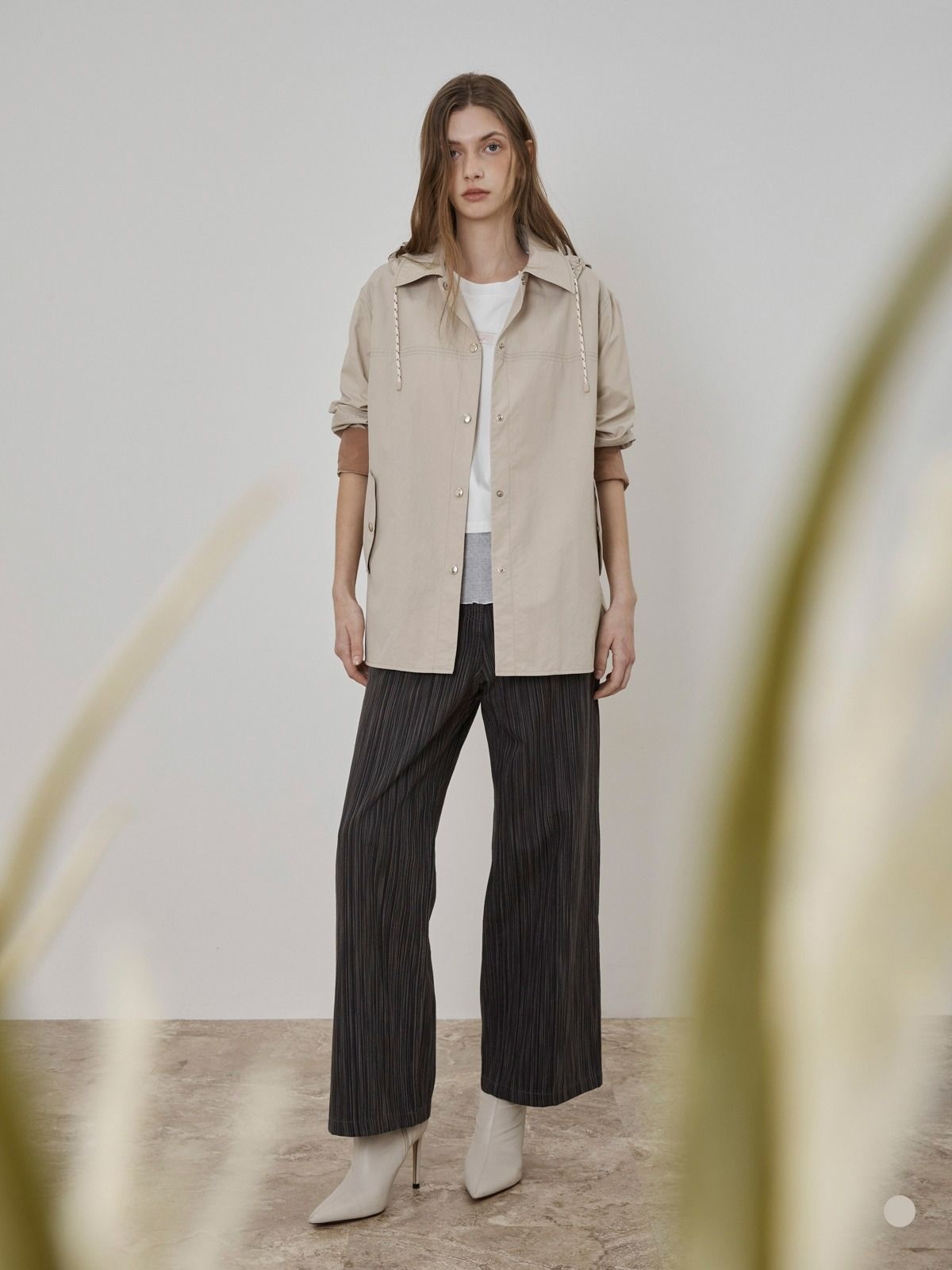 데일리스트 데일리스트 [모다아울렛][데일리스트][세정_인디안여성복]/2026봄신상/후드 탈부착 점퍼MDEEB6S2101_GM 구리남양주점