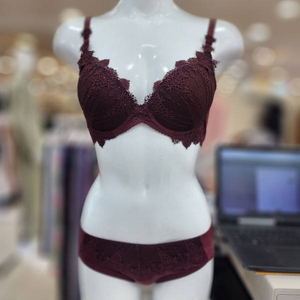 비비안(MODA outlet_부평) 비비안 [모다아울렛][비비안]로맨틱하고 예쁜볼륨업몰드브라햄팬티세트BR18171ABP18171APWN_BP 부평점