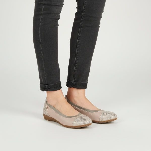 톰맥캔 톰맥캔 제옥스 W6SEL652S93 엘레트라 여성 데일리 밴딩 발레리나 플랫 슈즈1085843