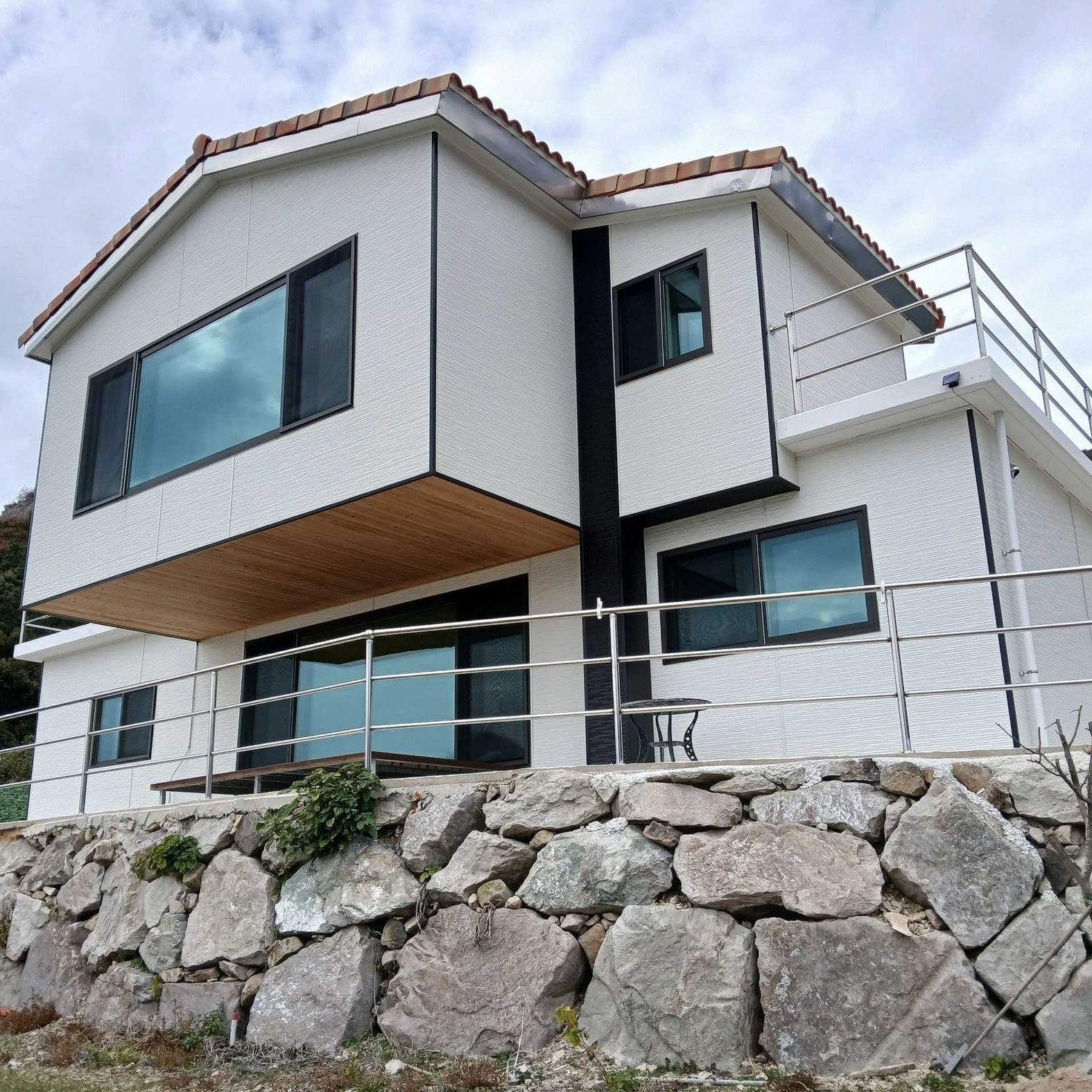 진도 돔바우펜션