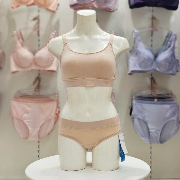 [Triumph] [AK수원점] [트라이엄프] 슬로기 고올라운드 노와이어 브라탑 미디팬티 세트 TB87A2126H 3L