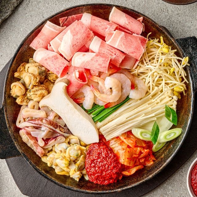 여수 낭만포차 삼합 700g 2인분